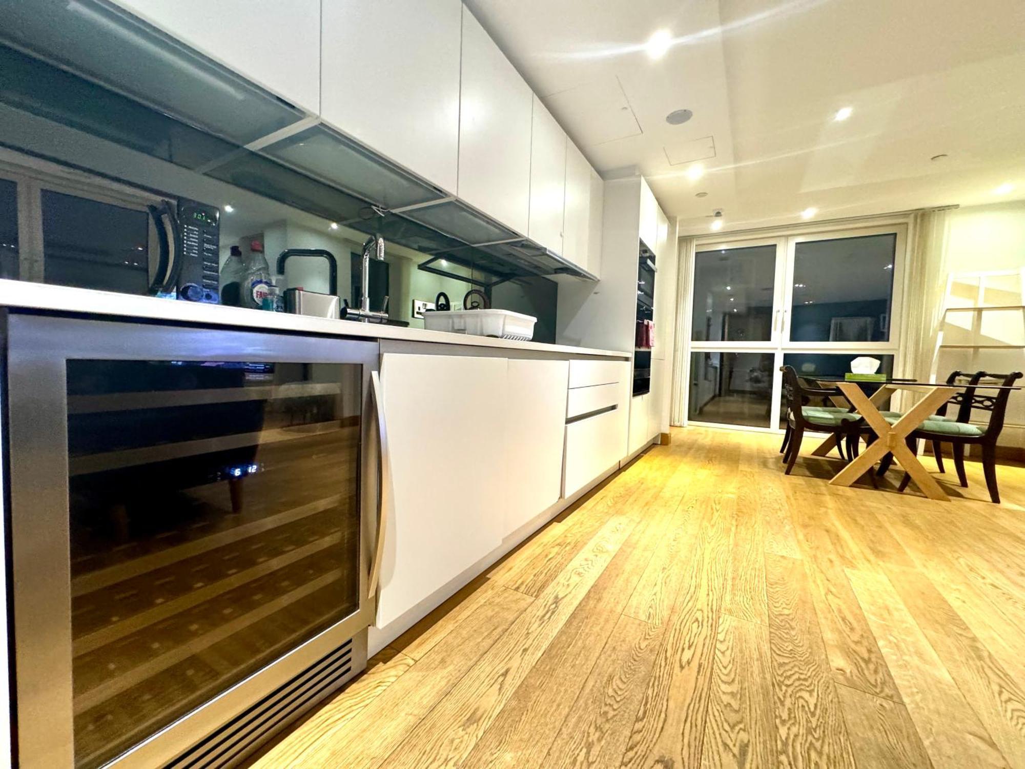 Appartamento Luxury 3 Bedroom By Wild Londra